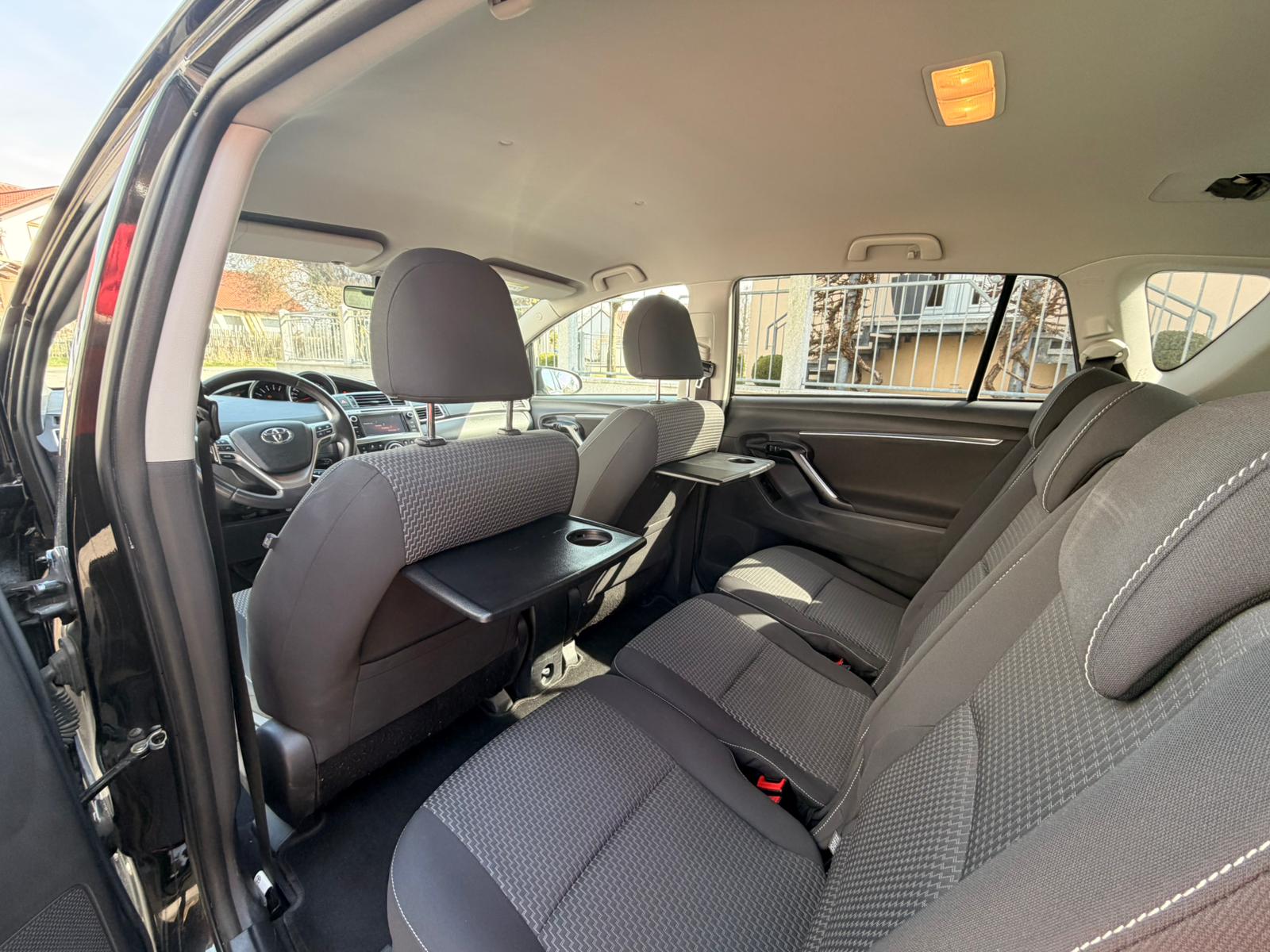 Toyota Verso Comfort - Image 3